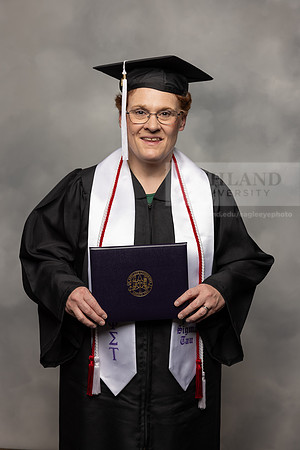 117SpGradBachelorArts0524CCP10900