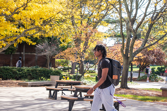 FallCampusLife1024AWB_5460