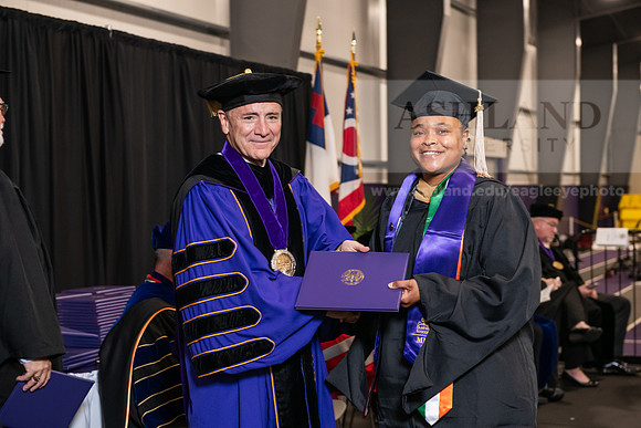 114SpGradMasterBusiness0524AWB_9287