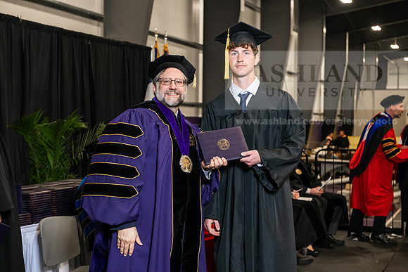 138SPGradBachelorScience0525AWB_3889