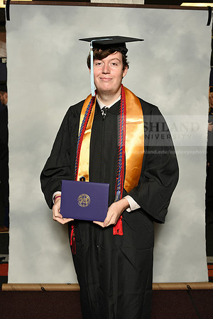 074BachelorEducationWiGrad1221MP7_0012