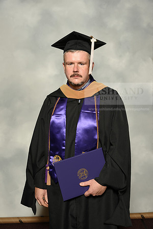 115MasterBusinessWiGrad1221MP7_0730