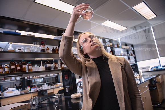 ChemistryLab0221ALW_7719