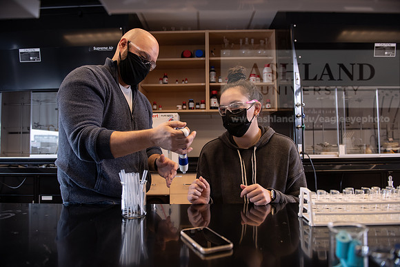 ChemistryLab0221ALW_3887
