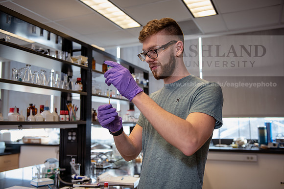 ChemistryLab0221ALW_7680