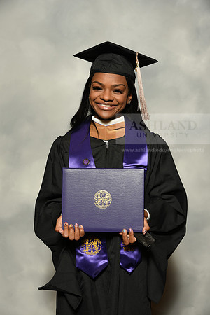 166MasterBusinessWiGrad1221MP7_0764