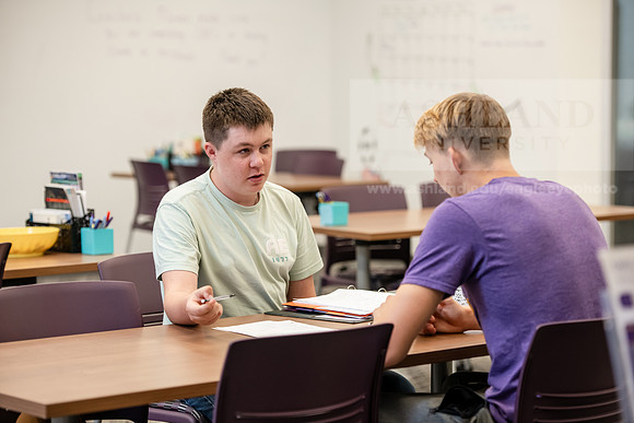 HCLCTutoringSession1024AWB_8069