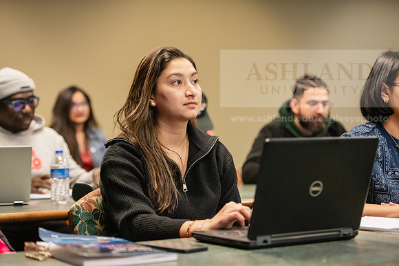 MBA501ProfSchmeller0324AWB_6848