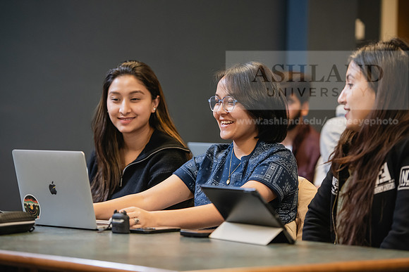 MBA501ProfSchmeller0324AWB_7125
