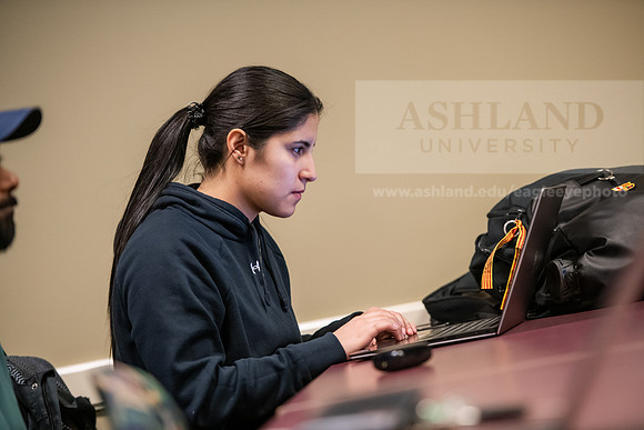 MBADigitalMarketing0324AWB_8294