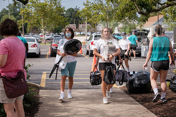 MoveInDay10821ALW_3208