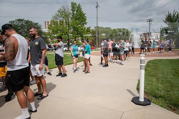 MoveInDay10821ALW_3420