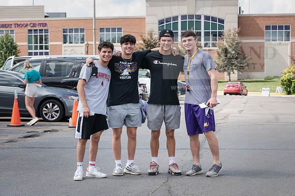 MoveInDay10821ALW_3660