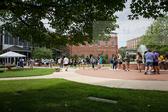 MoveInDay10821ALW_3467