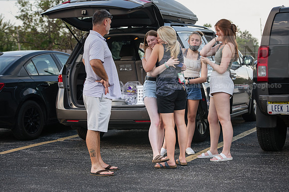 MoveInDay10821ALW_4005