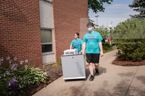 MoveInDay10821ALW_3150