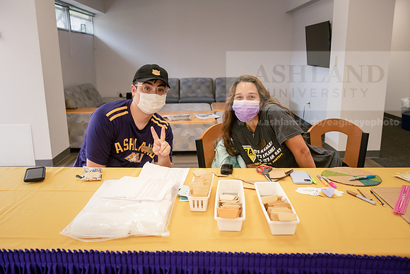 MoveInDay10821ALW_3525
