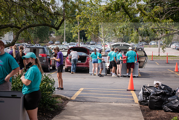 MoveInDay10821ALW_3300