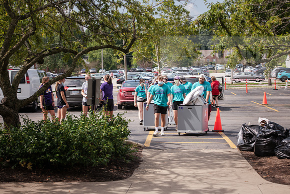 MoveInDay10821ALW_3318