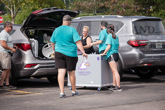 MoveInDay10821ALW_3219