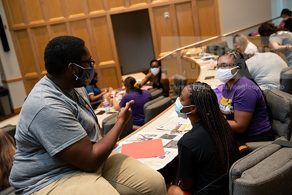PathwaysOrientation0820ALW_2363
