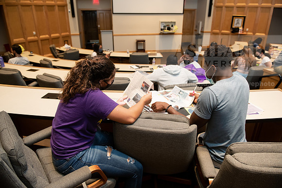 PathwaysOrientation0820ALW_2357