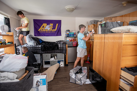 MoveIn0822ALW_7067