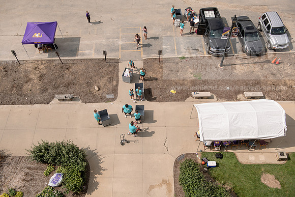 MoveIn0822ALW_7240