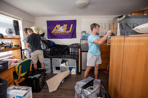 MoveIn0822ALW_7071