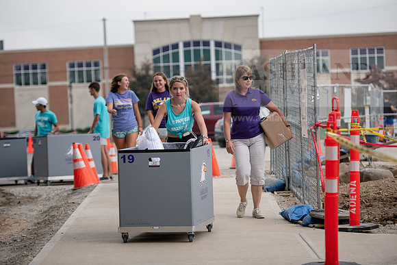 MoveIn0822ALW_6972