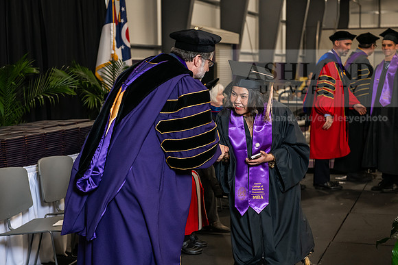 188SpGradMasterBusinessAdmin0525AWB_3194
