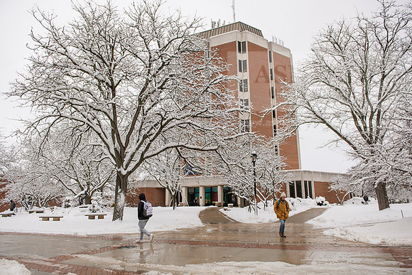 WinterCampusLife0123ALW_3956