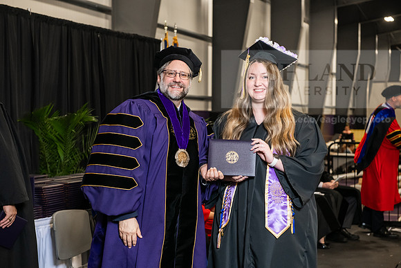074SPGradBachelorScience0525AWB_3836