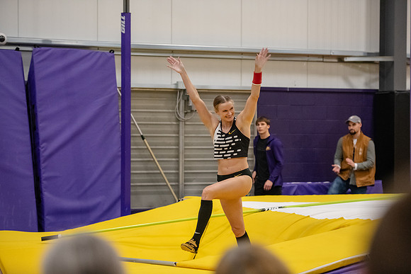 088KatieMoonPoleVault0224AWB_8490