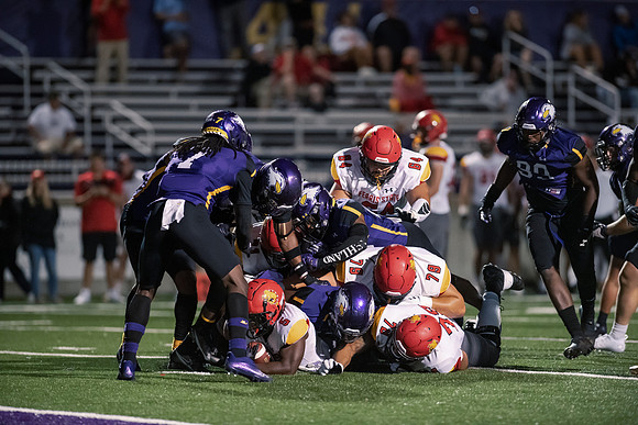 AUvsFerris100Ftball0921ALW_8257
