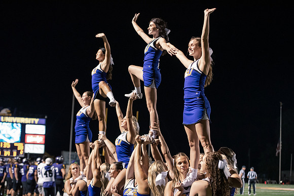 AUvsFerris100Ftball0921ALW_3826