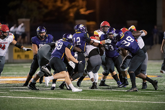AUvsFerris100Ftball0921ALW_8223