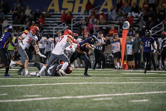 AUvsFerris100Ftball0921ALW_8323