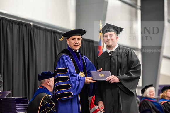 175SpGradBachelorScienceBusiness0524ALW_7920