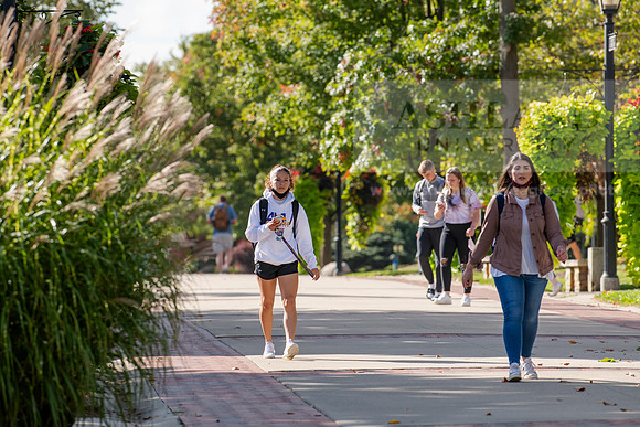 CampusLifeFall1021ALW_3038