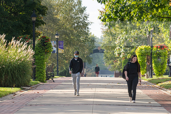 CampusLifeFall1021ALW_2839
