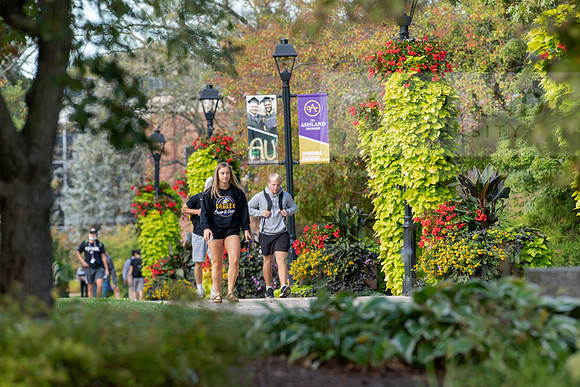 CampusLifeFall1021ALW_3105
