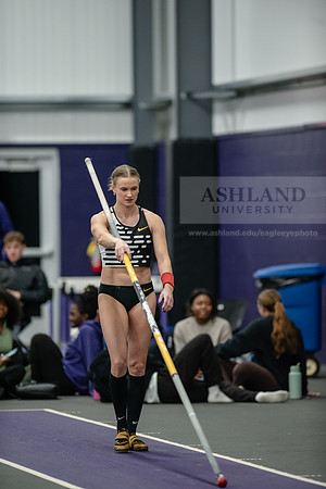 079KatieMoonPoleVault0224ALW_7677