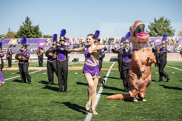 HOCOAUvOHDomFootballGame1024AWB_0869