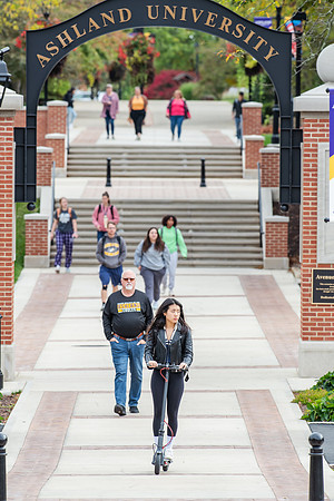 FallCampusLife1023AWB_2998