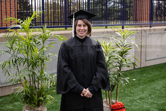013SPGradUGGraduates0521ALW_2358