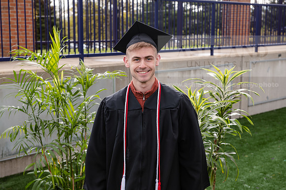 217SPGradUGGraduates0521ALW_2431