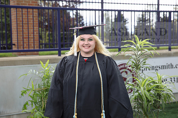 116SPGradUGGraduates0521MBIMG_0176