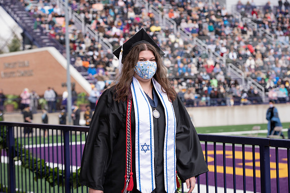 136SPGradUGGraduates0521TRDSC_7263