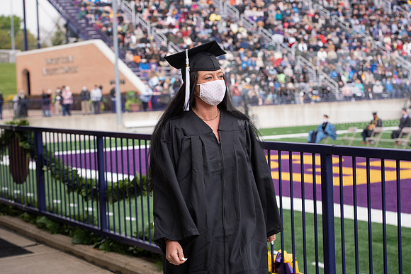 231SPGradUGGraduates0521TRDSC_7327